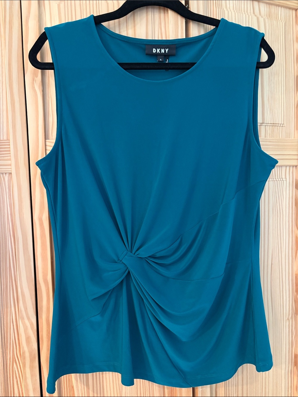 DKNY Green Twist-Front Sleeveless Tank
